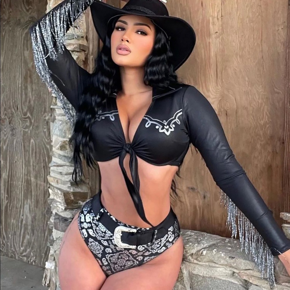 Black Fringe Long Sleeve Top and Bandana Print Bottom Set Costume Fashion Nova